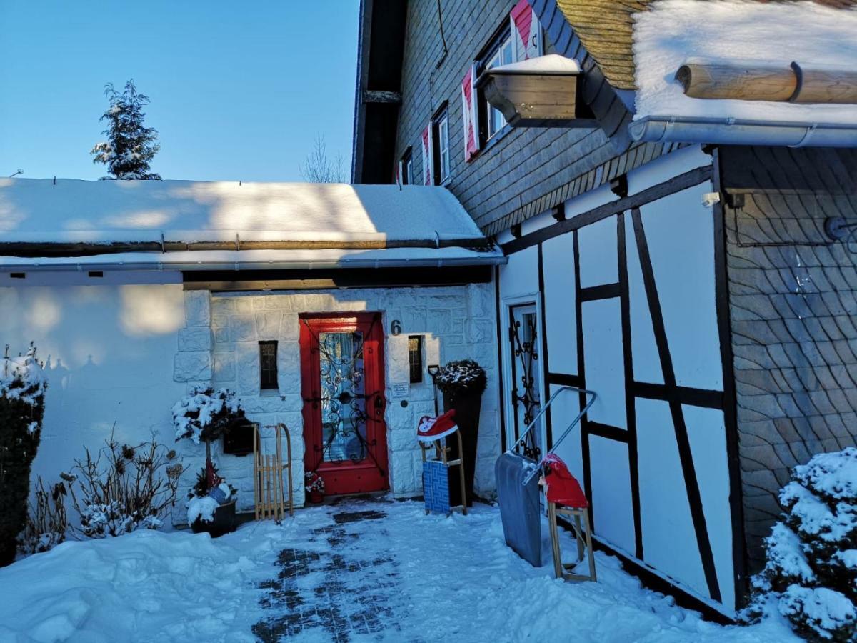 Haus Schneekappe Apartamento Winterberg Exterior foto